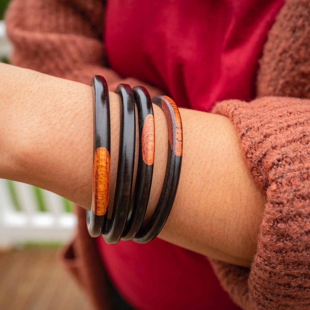 Rich Unisex African Wood Bracelet
